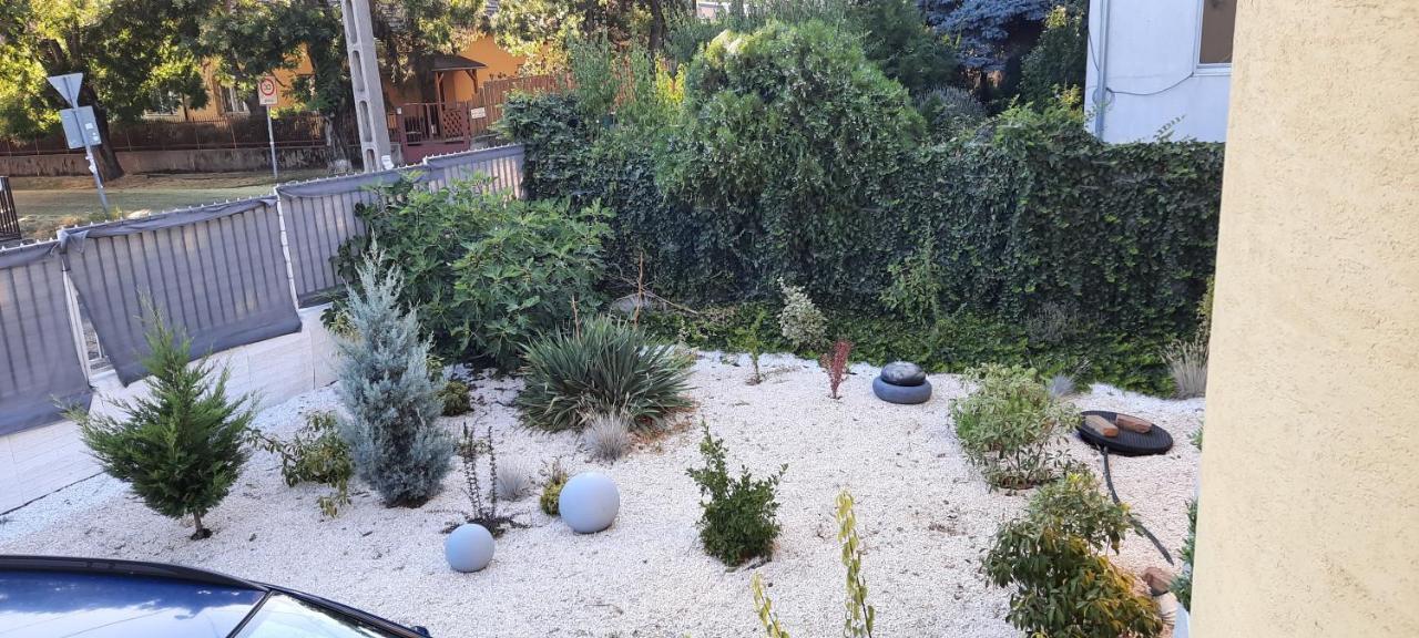 Hi-Bp Garden City Batsanyi Apartment 3 Rooms, Apartment Upstairs Near The City Train With Free Parking Budapest Exterior photo