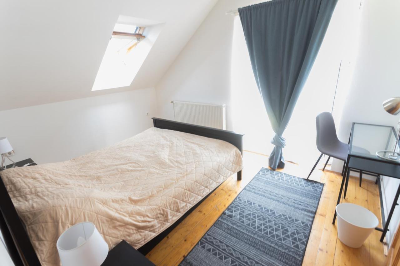 Hi-Bp Garden City Batsanyi Apartment 3 Rooms, Apartment Upstairs Near The City Train With Free Parking Budapest Exterior photo